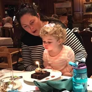 Meet your Posher, Lindsey